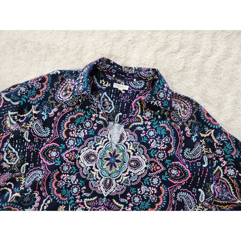 Crown & Ivy Printed Popover‎ Top Plus Size 2X Navy Medallion